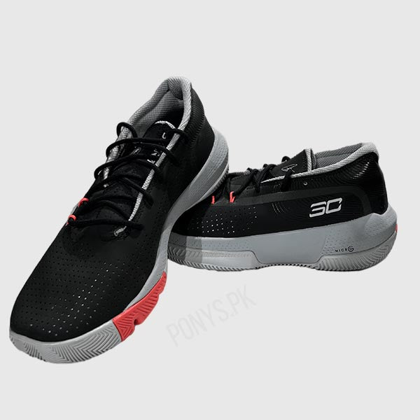 Zero 3 Kids Shoes (Under Armour)
