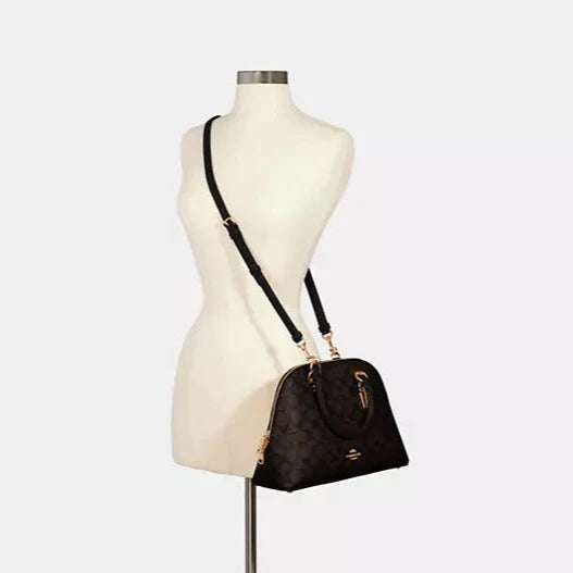 Women Sig D Shape Shoulder Bag (Coach)