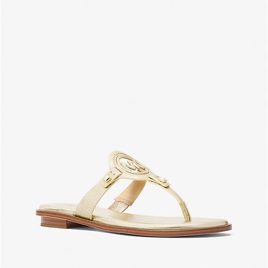 Women Aubrey Cutout Thong