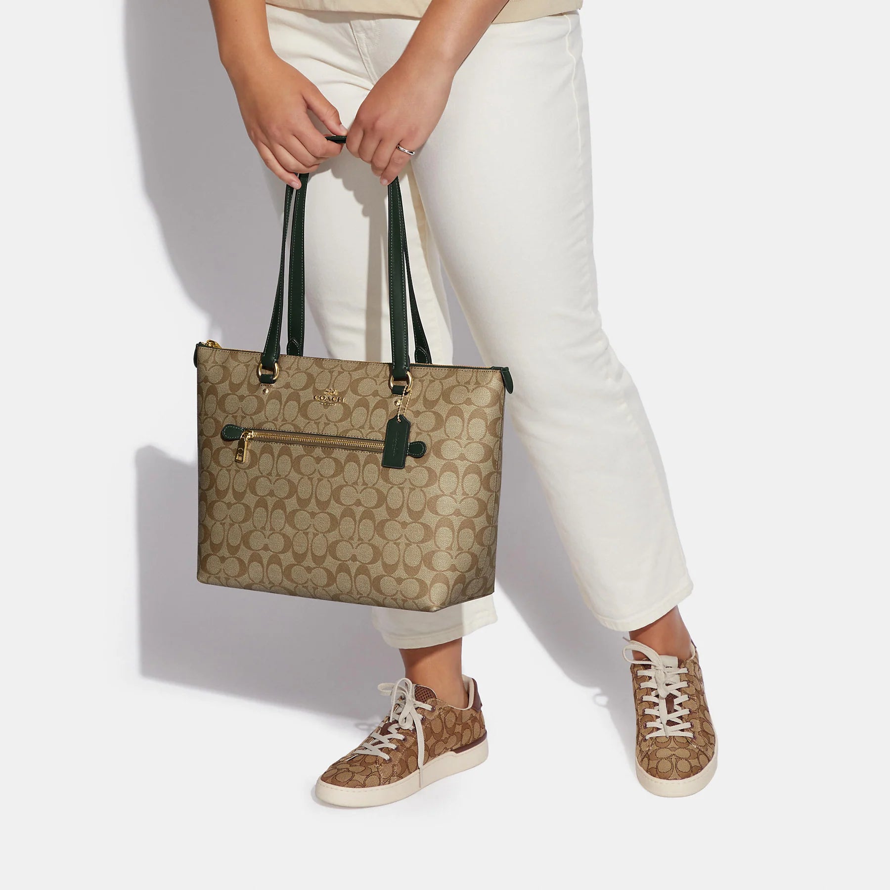 Women Sig Gallery Tote Bag (Coach) – Ponys Clothing Women Sig Gallery Tote Bag (Coach) – Ponys Clothing