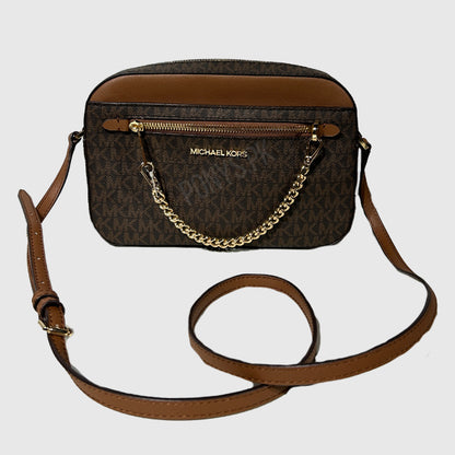 Ladies Jet Set Item Cross Body Bag