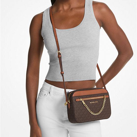 Ladies Jet Set Item Cross Body Bag