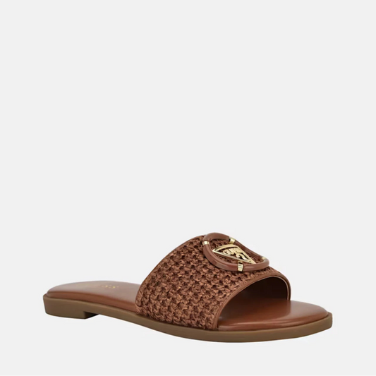 Women magnify woven beach slides