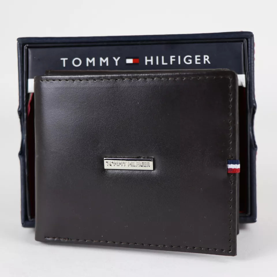 Tommy Hilfiger Men's Leather  Protection Wallet